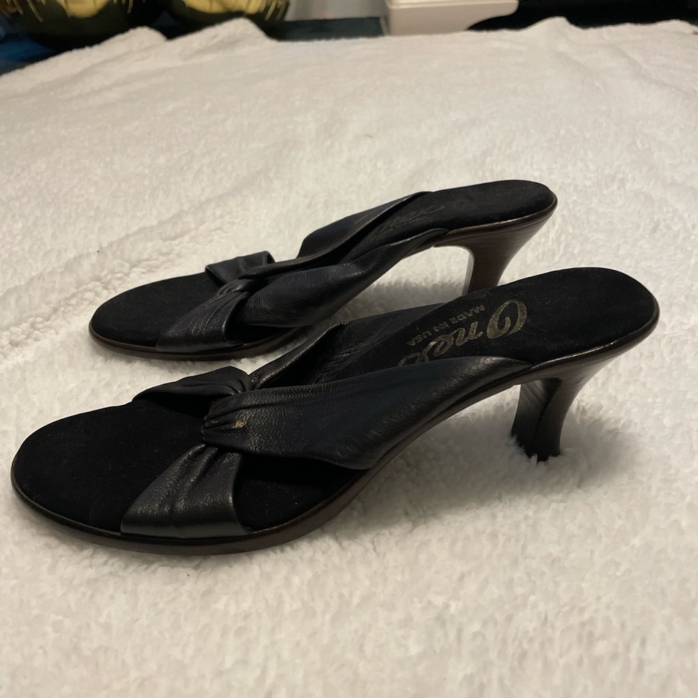 Orex black high heel shoes size 9! Excellent used shoes